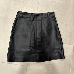 H&M Black faux leather mini skirt Size 4